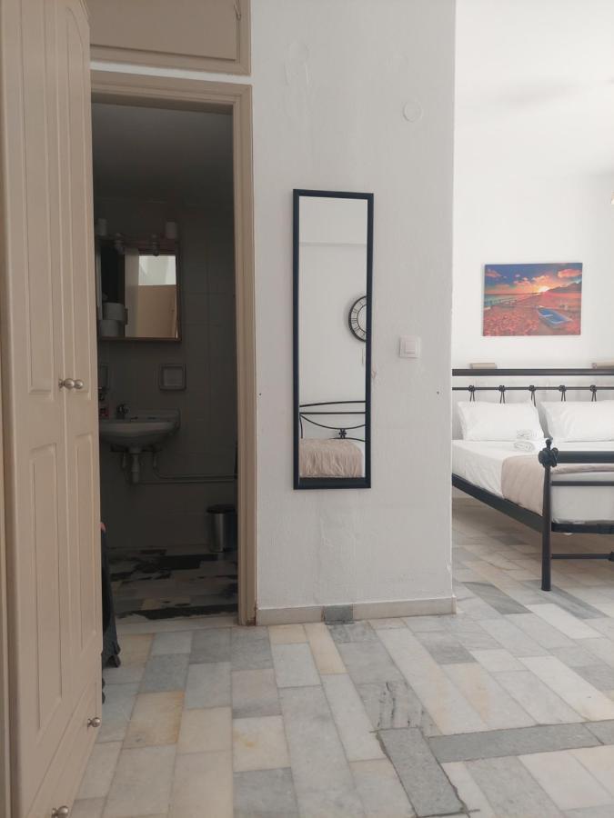 Tsakas Naxos City